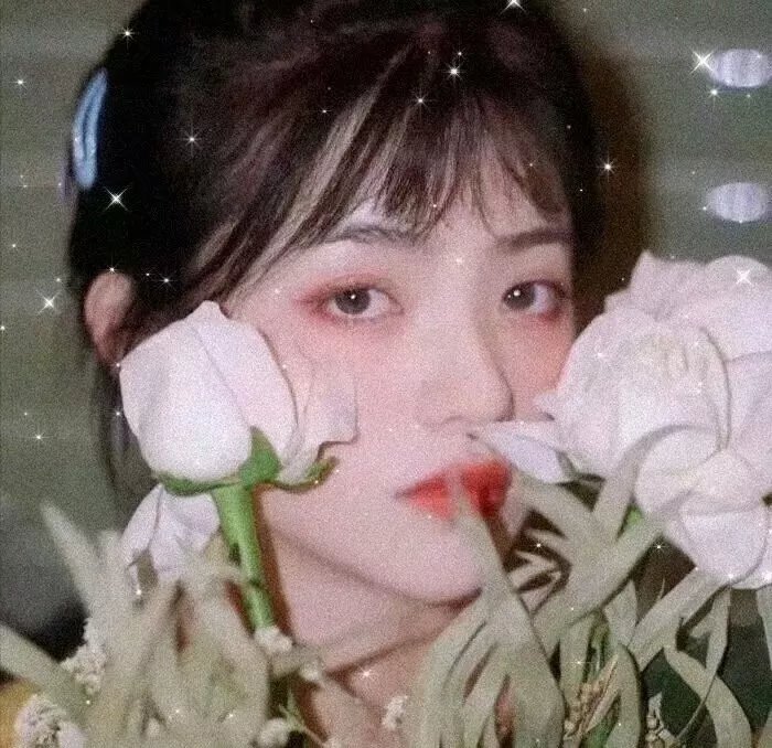 在窗边